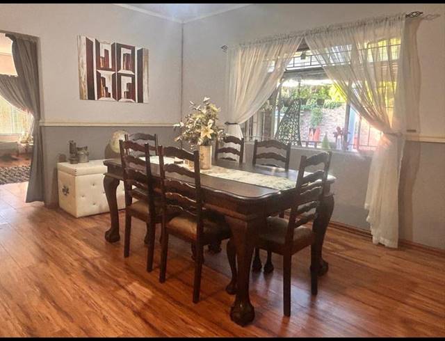 4 BEDROOM HOUSE FOR SALE IN MEYERVILLE